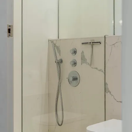 Canela Homes Midterm Elegance Barcelone