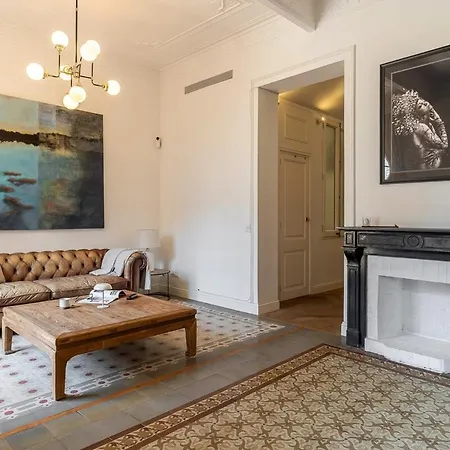 Canela Homes Midterm Elegance *